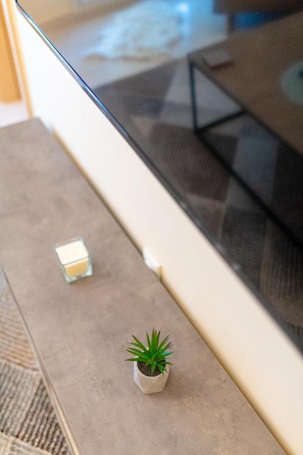 Niovi, Stylish Apartment Near The Waterfront Θεσσαλονίκη Εξωτερικό φωτογραφία